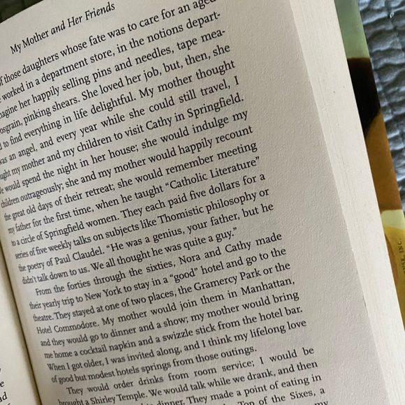 Circling My Mother Book by Mary Gordon - Picture 6 of 6